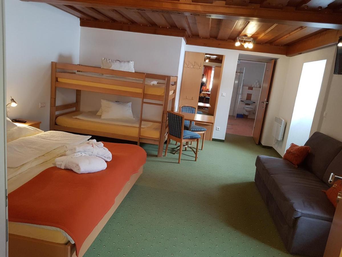 Der Perweinhof Apartamento Donnersbachwald Exterior foto